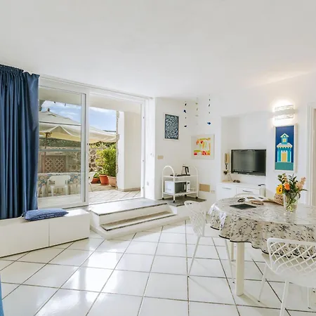Holiday home Gardenia Mare
